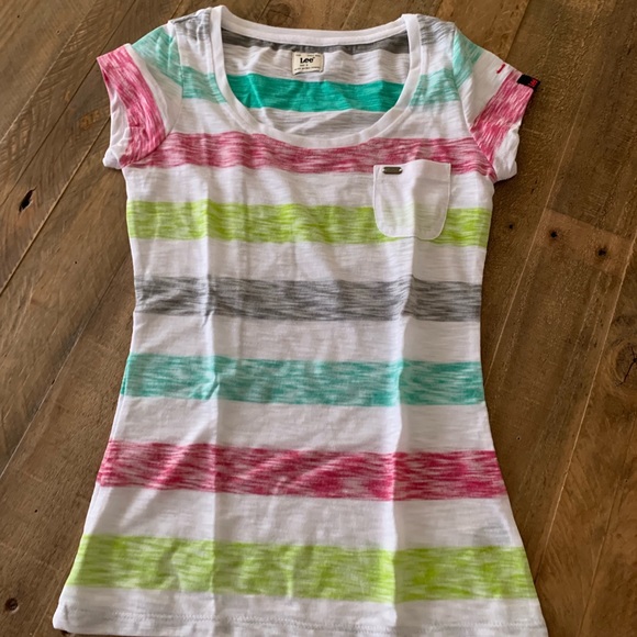 Lee Short Sleeve Tee NWOT - Picture 1 of 4